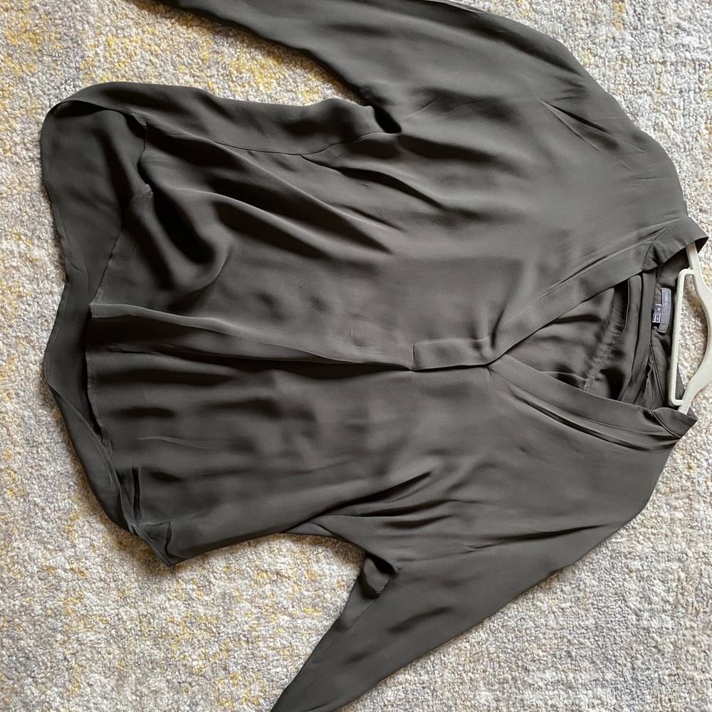 Vince flowing green taupe blouse